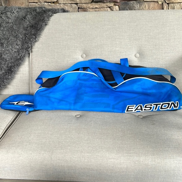 Easton Other - Easton Baseball or Softball Bag